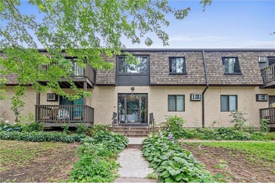 /international/us/1207-hewitt-avenue-saint-paul-mn-110101088018/