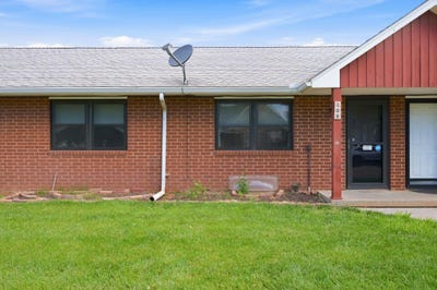 /international/us/206-e-1st-ave-cheney-ks-110108888924/