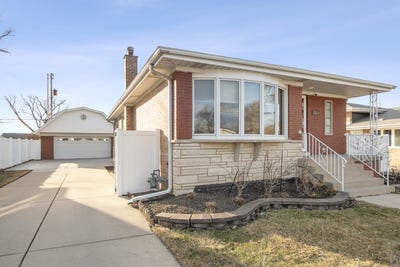 /international/us/10124-maple-avenue-oak-lawn-il-110107392766/