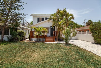 /international/us/13148-3rd-street-e-madeira-beach-fl-110109470267/