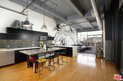 /international/us/1850-industrial-st-los-angeles-ca-110107516288/
