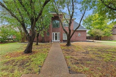 /international/us/9208-riverstone-court-college-station-tx-110120120403/
