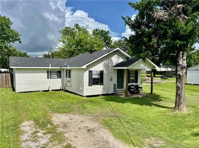 /international/us/207-doiron-street-sulphur-la-110100766709/