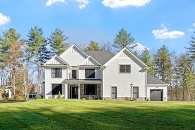 /international/us/1-honeybee-pass-hopkinton-ma-110107858951/