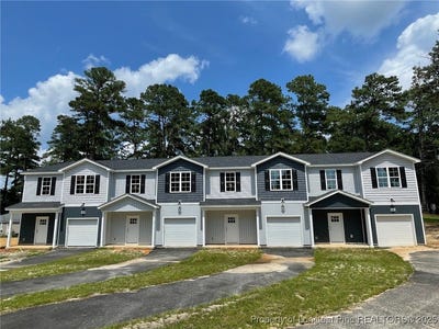 /international/us/1010-laurel-street-fayetteville-nc-110097886216/