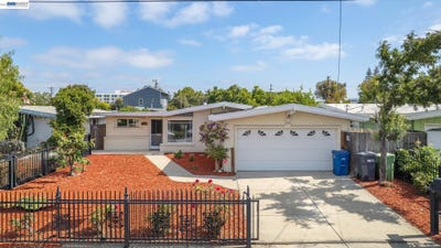 /international/us/27500-la-porte-ave-hayward-ca-110108904599/