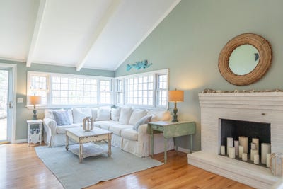 /international/us/154-bayridge-drive-south-dennis-ma-110107357027/