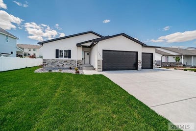 /international/us/2097-magellan-loop-pocatello-id-110106301264/