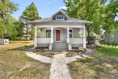 /international/us/137-e-arthur-ave-glenns-ferry-id-110101014490/
