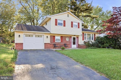 /international/us/1338-barness-drive-warminster-pa-110120693770/