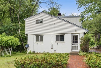 /international/us/40-maple-st-holliston-ma-110109008707/