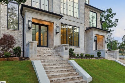 /international/us/101-sherwood-street-greenville-sc-110107395903/