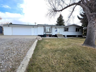 /international/us/207-rice-avenue-choteau-mt-110107058549/