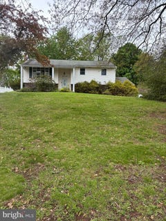 /international/us/2435-welsh-drive-pottstown-pa-110107639650/