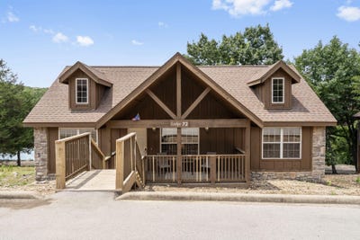/international/us/103-cantwell-lane-branson-west-mo-110108028826/