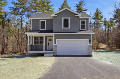 /international/us/376-turner-way-laconia-nh-110107637208/