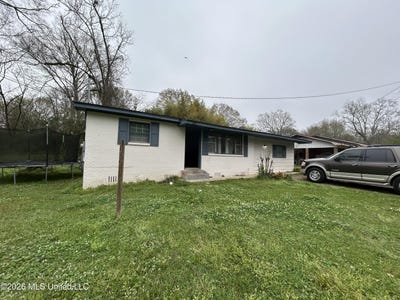 /international/us/605-e-chickasaw-street-brookhaven-ms-110106339885/