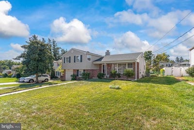 /international/us/12-colgate-drive-cherry-hill-nj-110106057222/