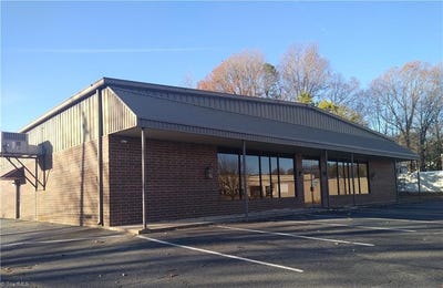 /international/us/603-n-fayetteville-street-asheboro-nc-110088760394/