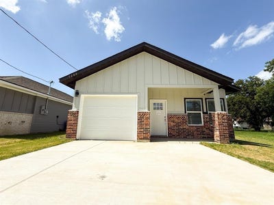 /international/us/3200-poplar-street-greenville-tx-110101164589/
