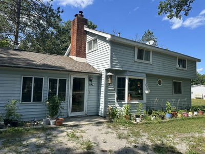 /international/us/7211-nicole-drive-south-branch-mi-110109913339/