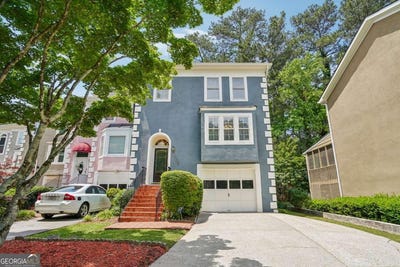 /international/us/3736-e-bay-street-duluth-ga-110108033378/
