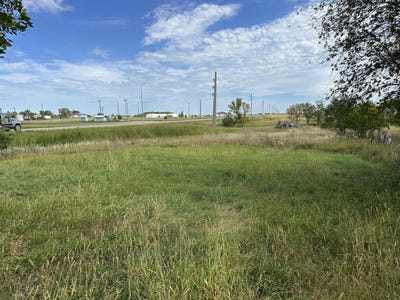 /international/us/e-dakota-hwy-212-st-doland-sd-110105315415/