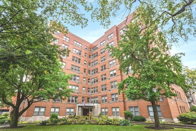 /international/us/1585-ridge-avenue-evanston-il-110103317003/