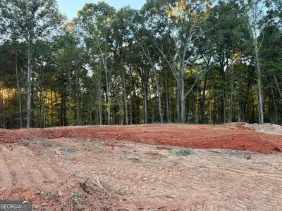 /international/us/37-springtime-way-monroe-ga-110120559216/
