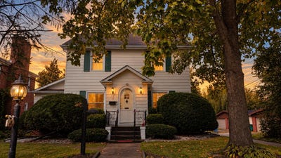 /international/us/53-172nd-street-hammond-in-110120455831/