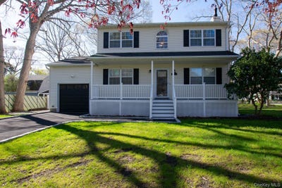 /international/us/80-queen-road-mastic-beach-ny-110107654419/