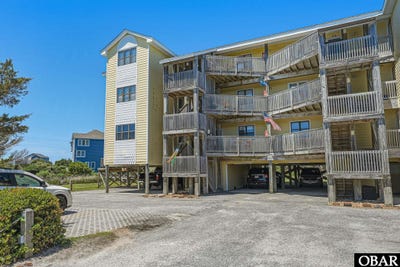 /international/us/39488-nc-12-highway-avon-nc-110108410417/