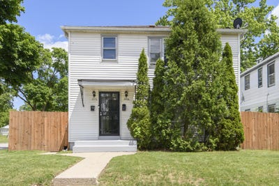 /international/us/5974-n-37th-st-milwaukee-wi-110108937609/