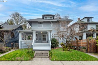 /international/us/942-se-16th-ave-portland-or-110106094290/