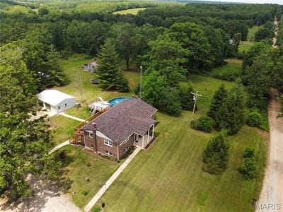 /international/us/10375-cedar-lane-dixon-mo-110108380638/