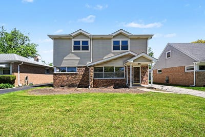 /international/us/8243-n-ozanam-avenue-niles-il-110108255638/