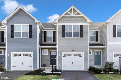 /international/us/31-otero-lane-hedgesville-wv-110107201496/