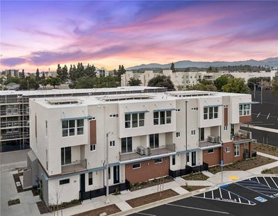 /international/us/427-s-eleanor-street-pomona-ca-110106844210/