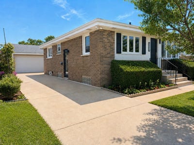 /international/us/5009-n-ozark-avenue-norridge-il-110119957786/