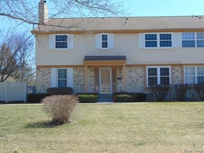 /international/us/21230-w-glen-haven-circle-novi-mi-110107781556/