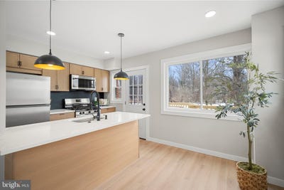 /international/us/4933-38th-avenue-hyattsville-md-110105835390/
