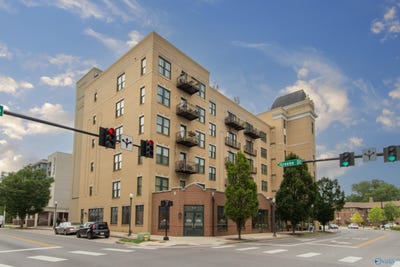 /international/us/301-holmes-avenue-ne-huntsville-al-110095202425/