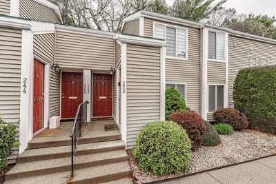 /international/us/248-nassau-drive-springfield-ma-110100978996/
