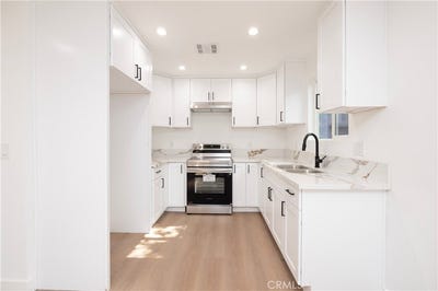 /international/us/5739-s-st-andrews-pl-los-angeles-ca-110106473782/