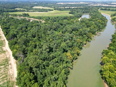 /international/us/14-acres-kelly-bend-road-black-rock-ar-110101262844/?lang=en