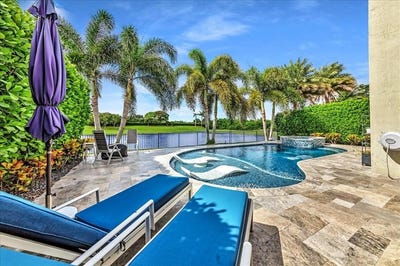 /international/us/9880-s-miralago-way-parkland-fl-110094529792/?lang=id