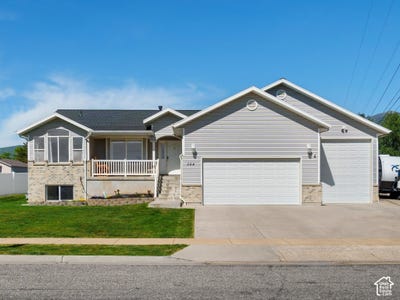/international/us/354-n-30-w-kaysville-ut-110108545668/