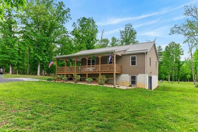 /international/us/594-estaline-valley-rd-craigsville-va-110108361030/