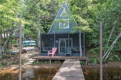 /international/us/19-green-point-road-colton-ny-110100617069/?lang=en