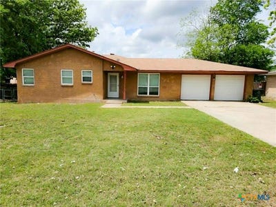 /international/us/2506-blue-jay-drive-temple-tx-110107479450/